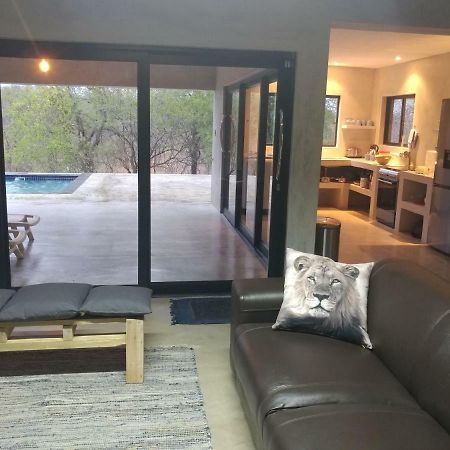 Lionsview Private Lodge - 6 Lions マールロス・パーク エクステリア 写真